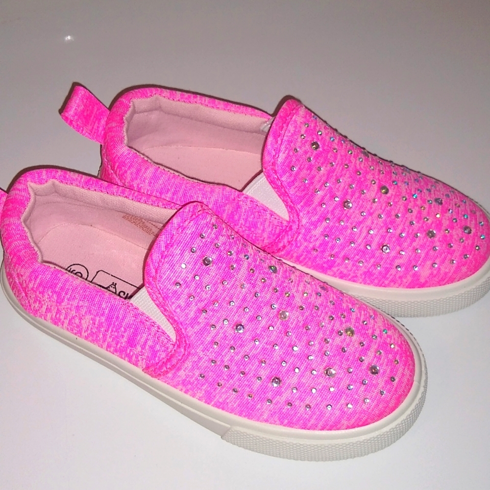 NWOT Toddler Slip On Pink Shoes Size 9